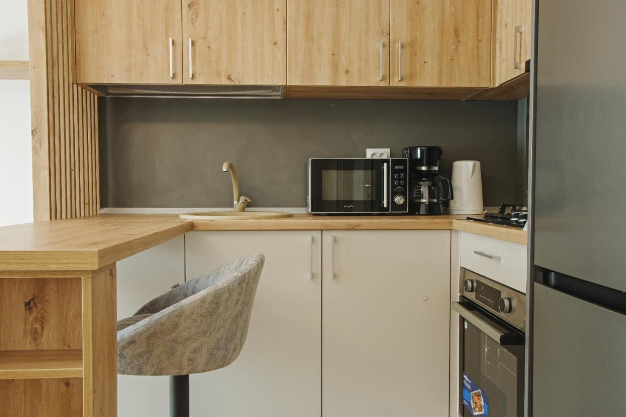 Himson-Beige Apartment Iasi Extérieur photo